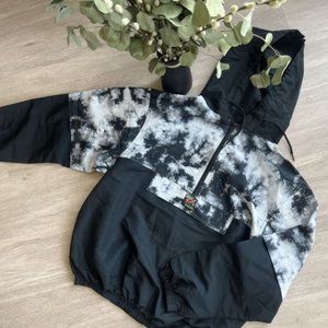 Surf's Style Vintage Style Tie-Dye Windbreaker